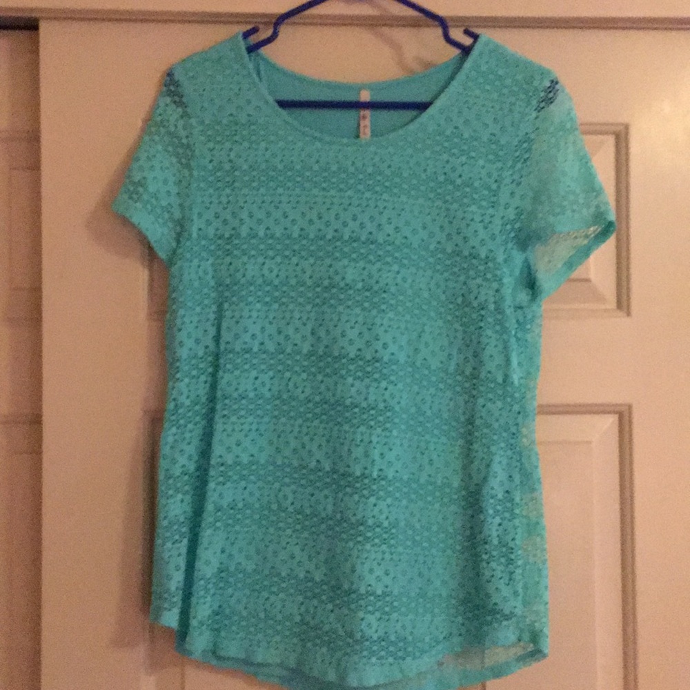 Mint Lace Short Sheeve